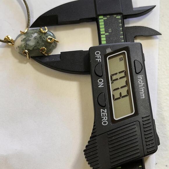 Handmade Elegant Moss Agate Necklace with Gold Accents Pendant - Picture 3 of 3